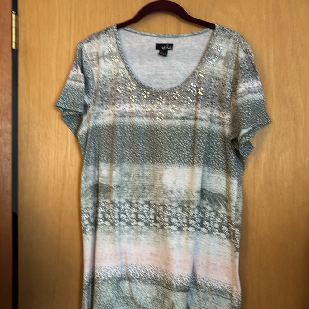 ERIKA short sleeve embellished shirt style top casual sz L